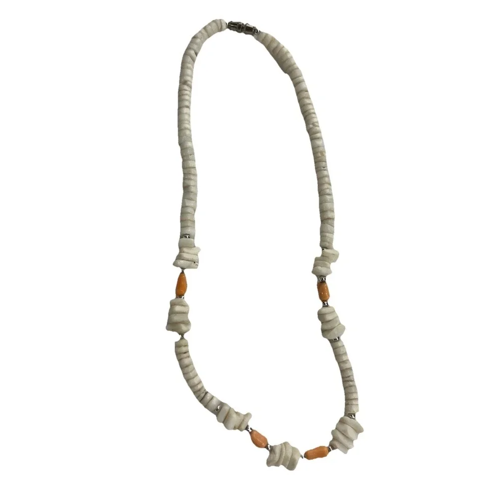 Vintage Hawaiian White Puka Shell Necklace 7 